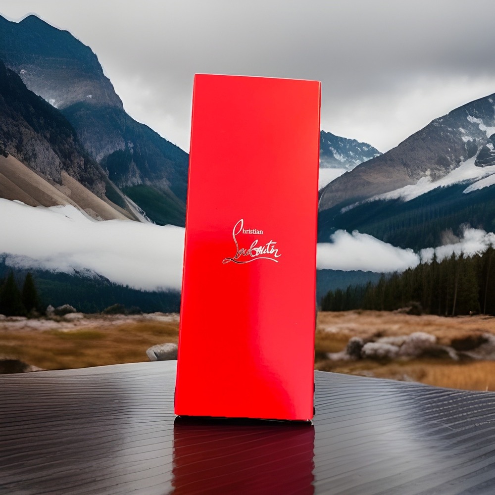 CHRISTIAN LOUBOUTIN - VELVET MATTE LIP Red DRAMADOUCE 005M‎ 0.13 OZ In BOX Money - Picture 4 of 8